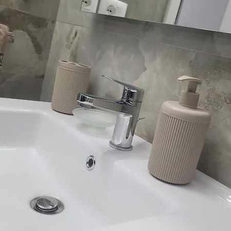 דירה Cozy 2 Bedroom In Myslym Shyri טיראנה
