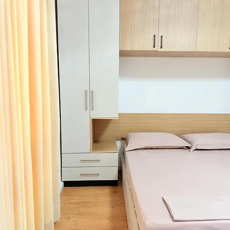 Cozy 2 Bedroom In Myslym Shyri شقة تيرانا