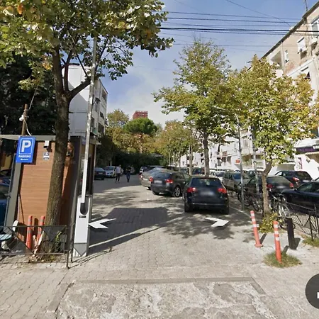 Cozy 2 Bedroom In Myslym Shyri * تيرانا