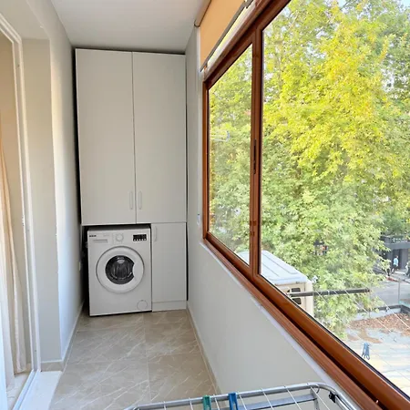 Cozy 2 Bedroom In Myslym Shyri